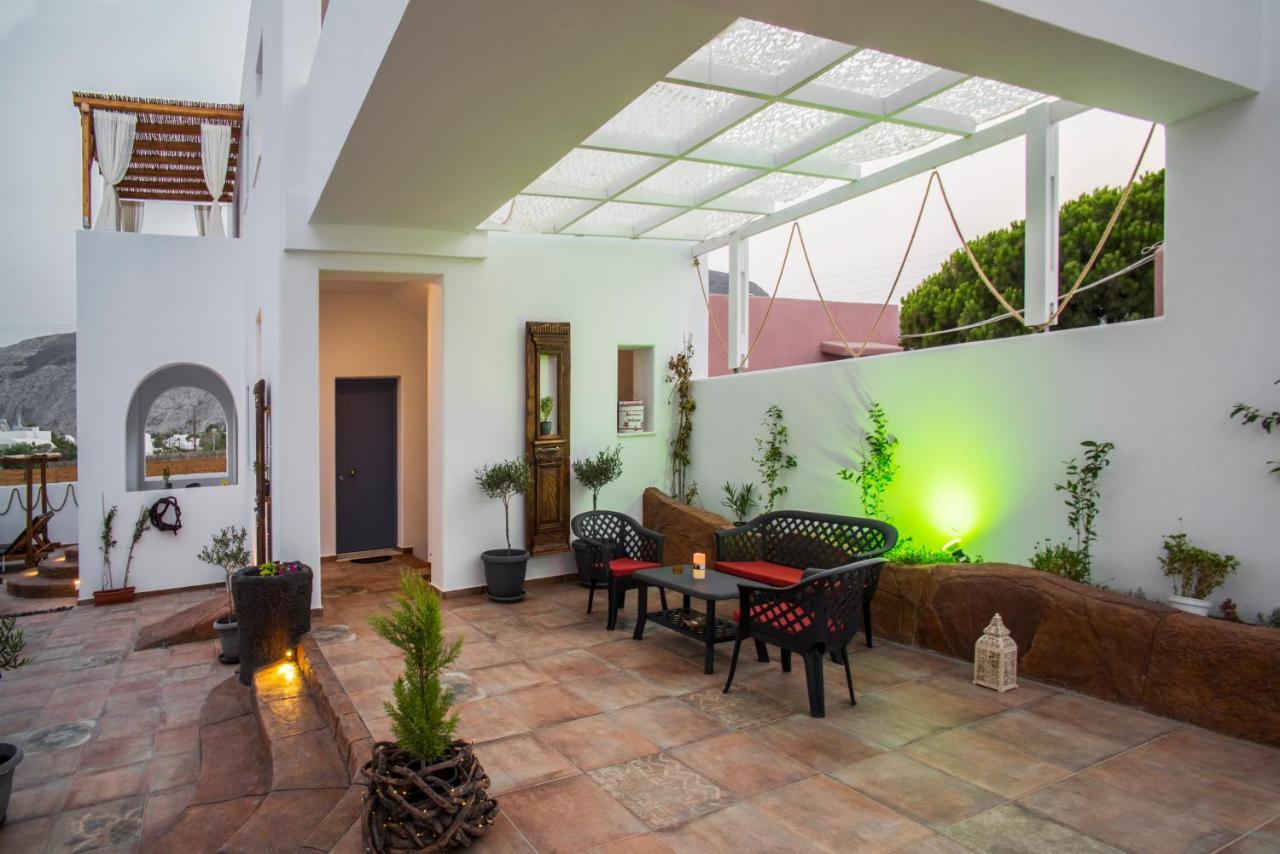 La Belle Vie - Santorini - Adults Only Appartement Kamári Buitenkant foto