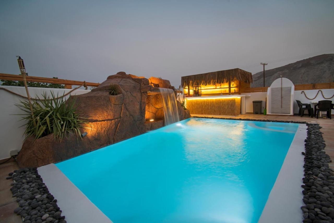 La Belle Vie - Santorini - Adults Only Appartement Kamári Buitenkant foto