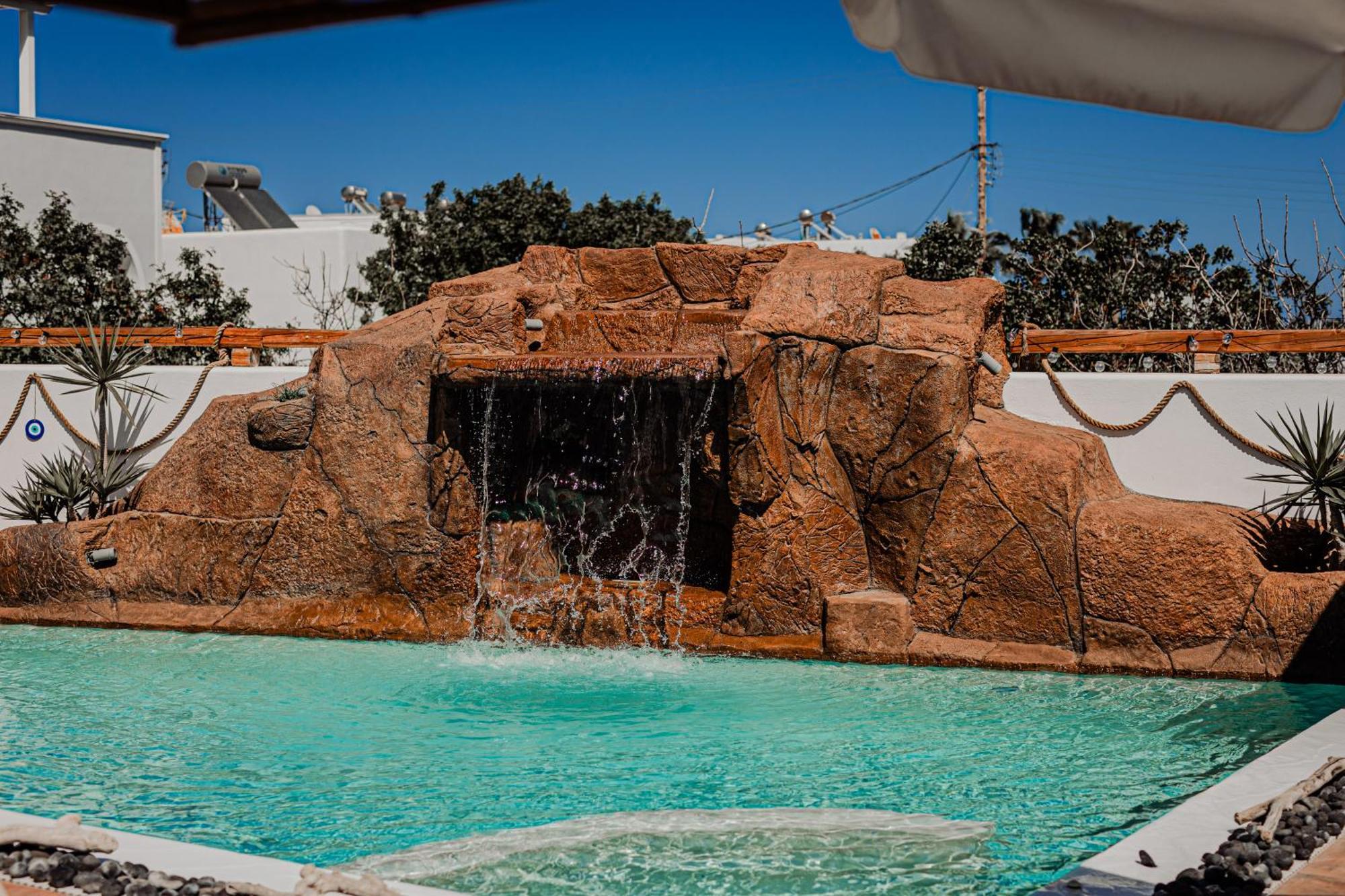 La Belle Vie - Santorini - Adults Only Appartement Kamári Buitenkant foto